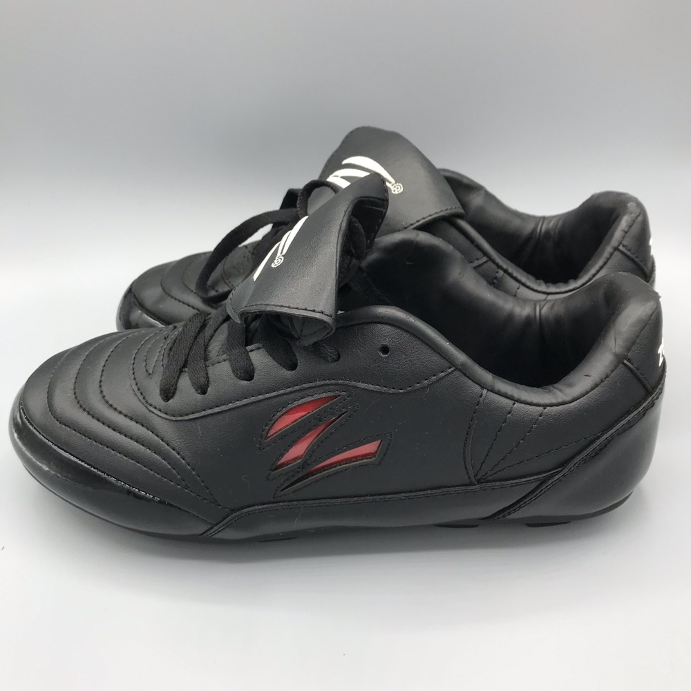 Zephz Wide Traxx Soccer Cleats